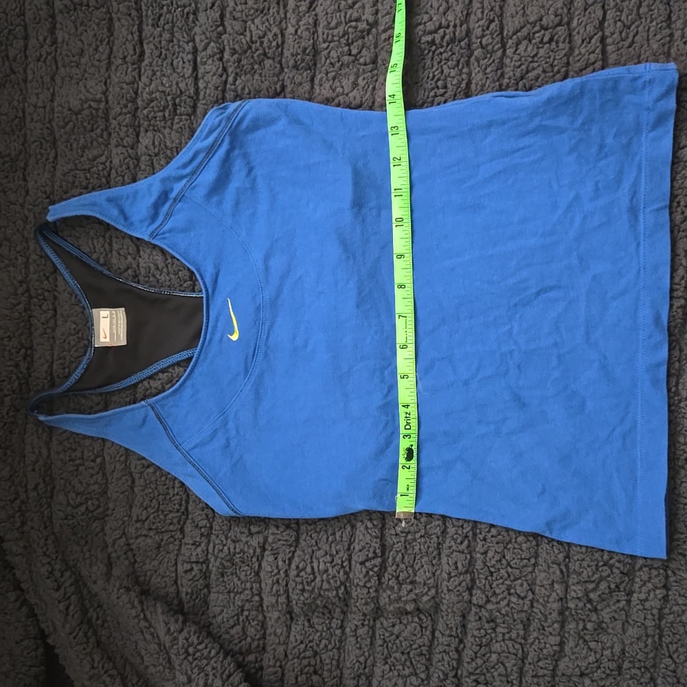 Nike tank top - Picture 3 of 11